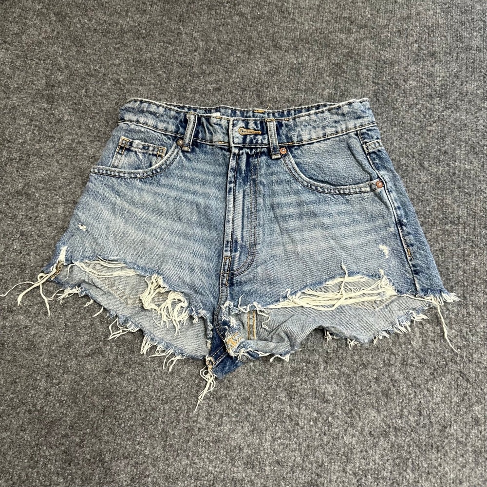 Zara Denim Shorts Womens Size 4 Blue High Waisted Distressed Raw Hem Cut Off
